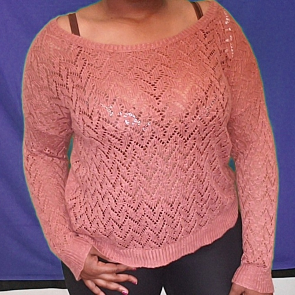 Beige Pink 70s crochet sweater top